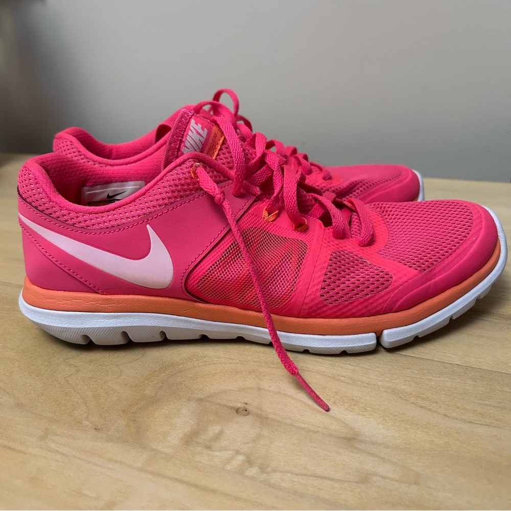 Nike Flex 2014 Run Women's Pink Shoes